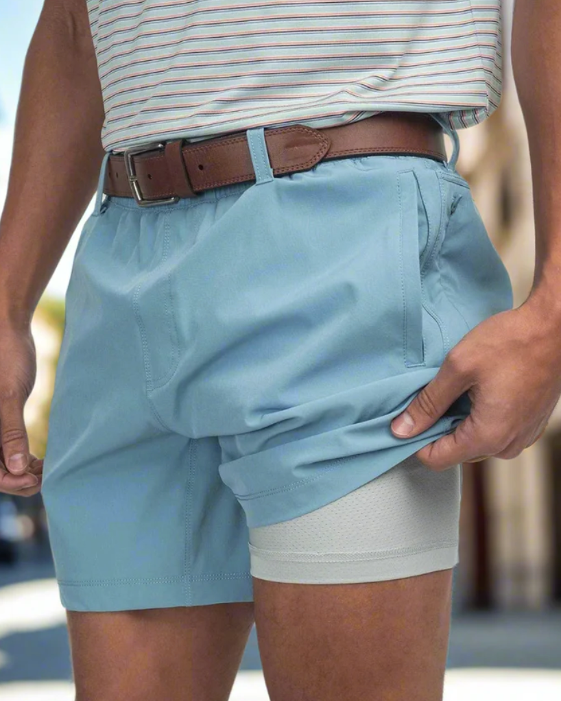 Everyday Hybrid Short - Mountain Spring