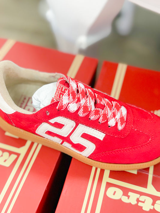 Retro 25 Red Sneaker
